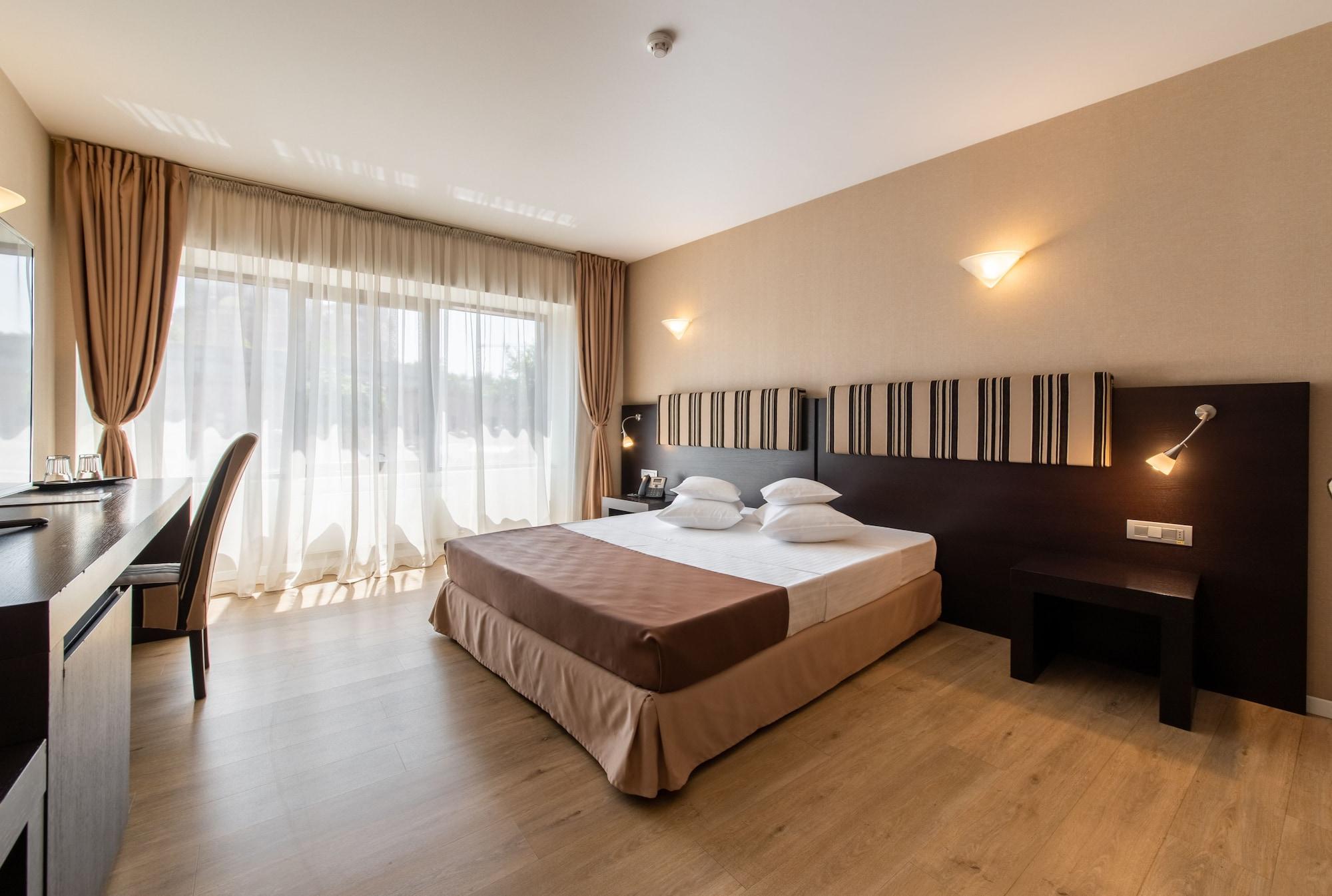 Hotel Parliament Bucureşti Ngoại thất bức ảnh