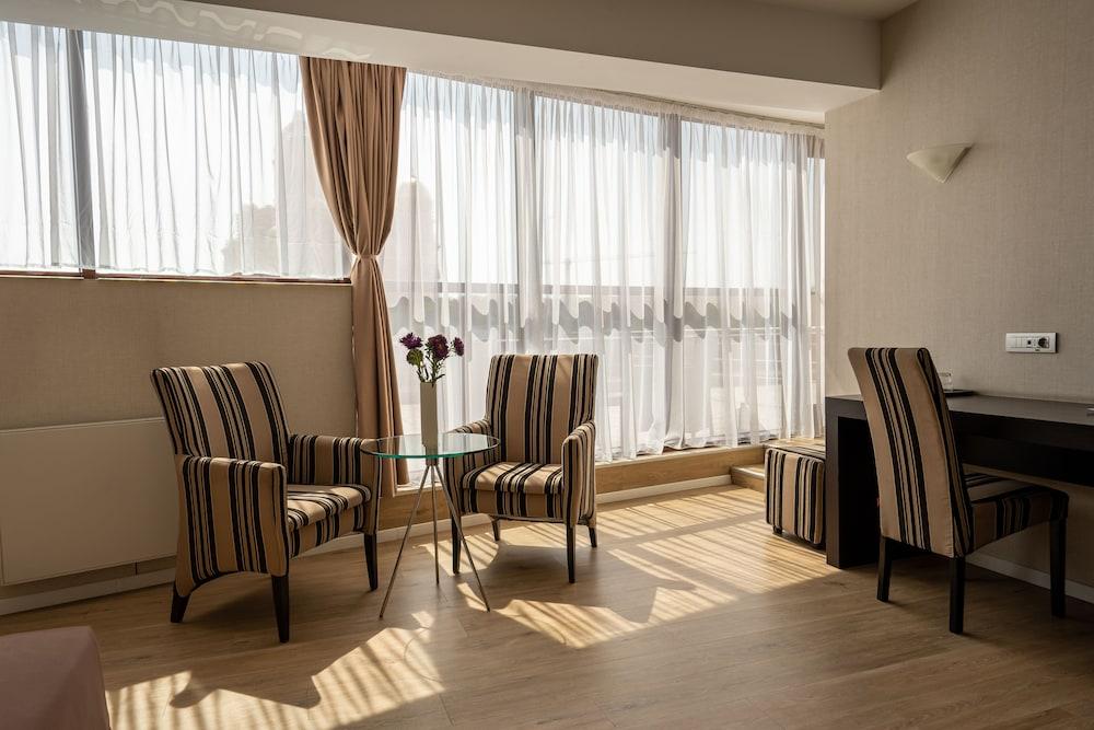 Hotel Parliament Bucureşti Ngoại thất bức ảnh