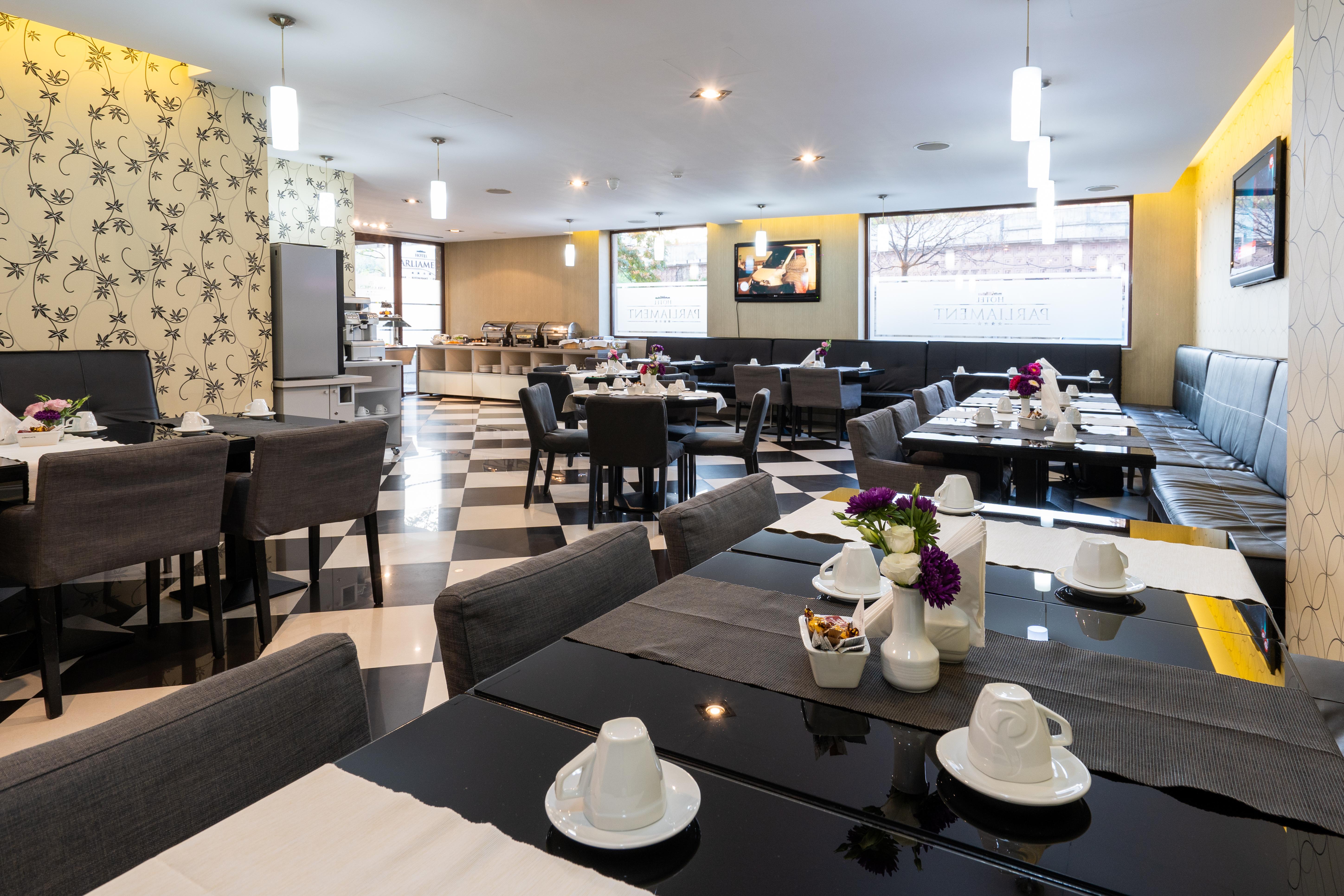 Hotel Parliament Bucureşti Ngoại thất bức ảnh