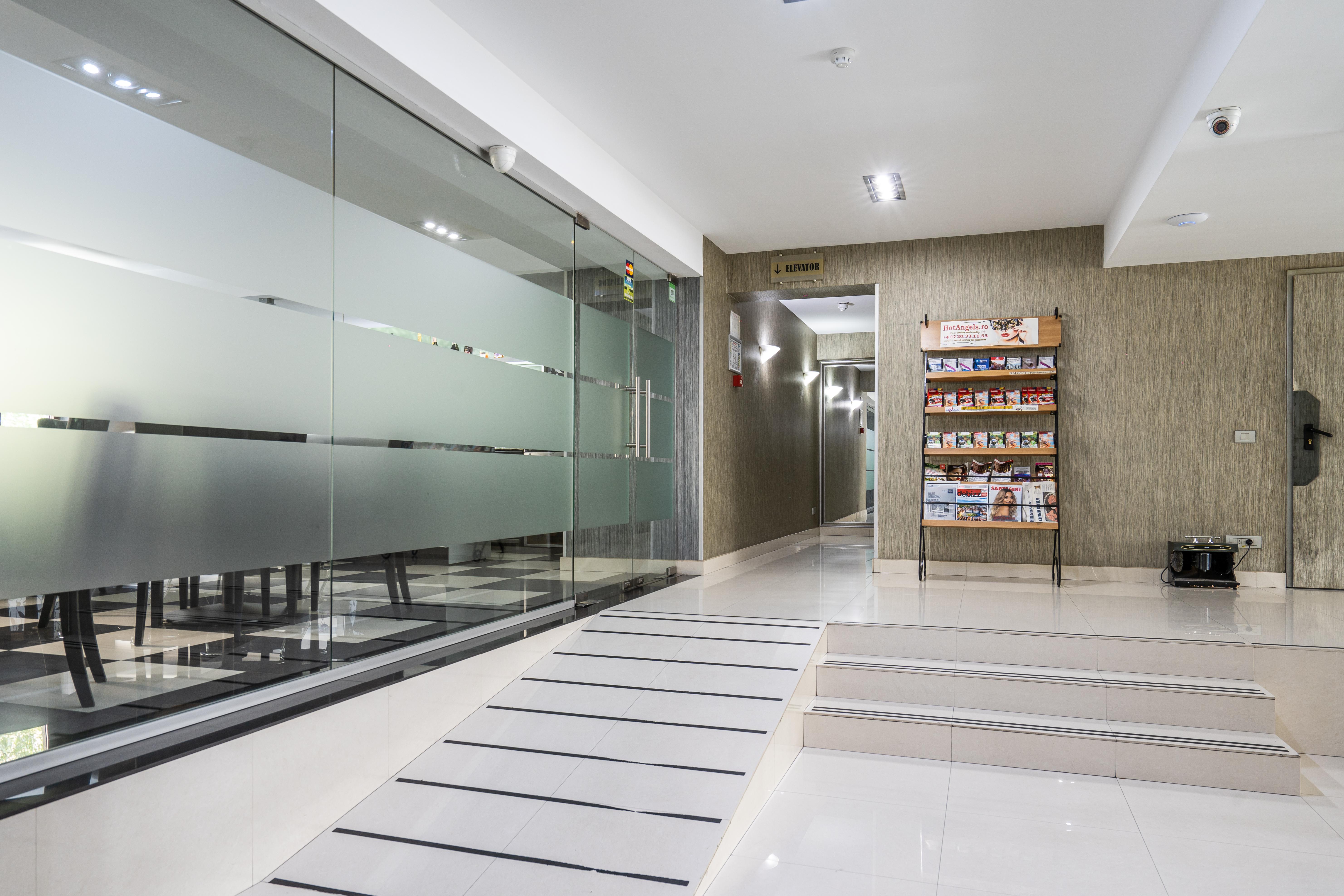 Hotel Parliament Bucureşti Ngoại thất bức ảnh